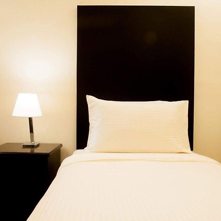 Pina Suites Ormoc Bagian luar foto