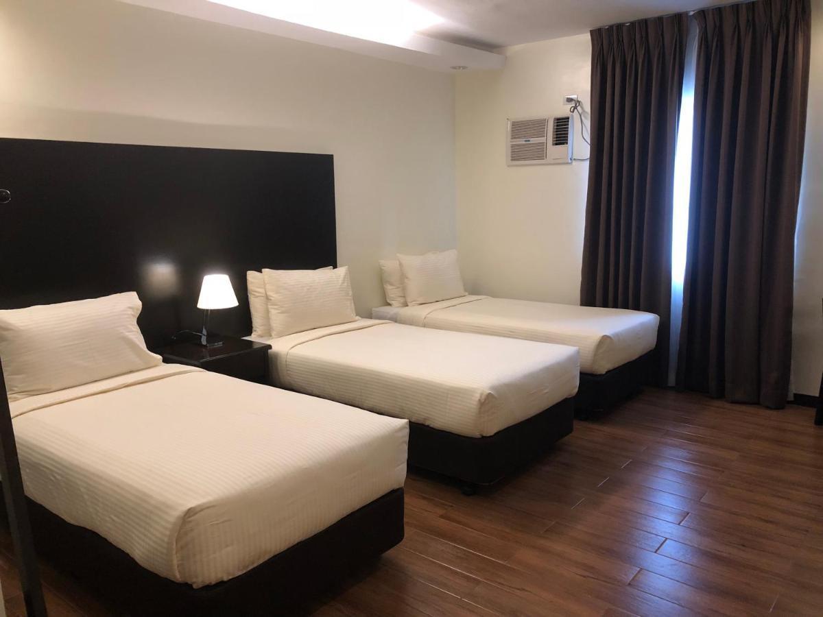 Pina Suites Ormoc Bagian luar foto