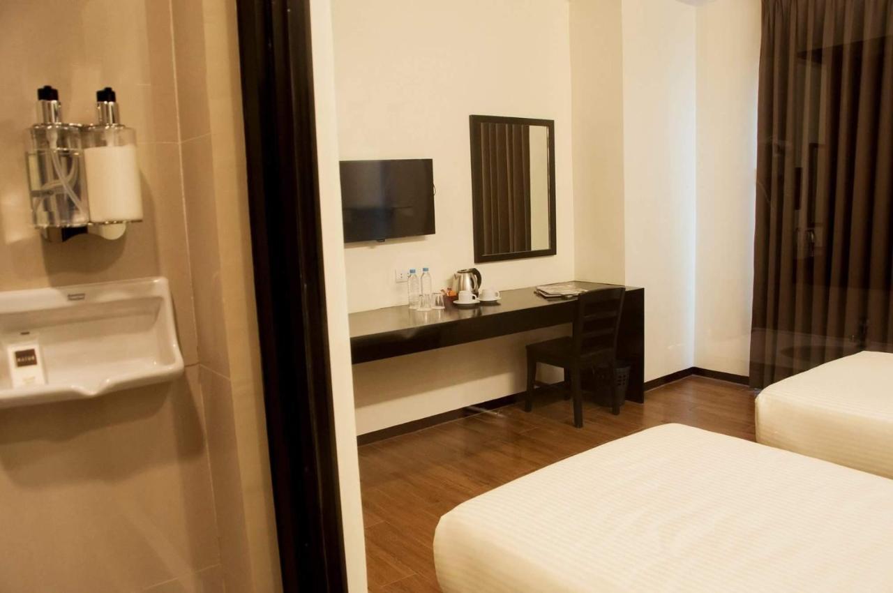 Pina Suites Ormoc Bagian luar foto